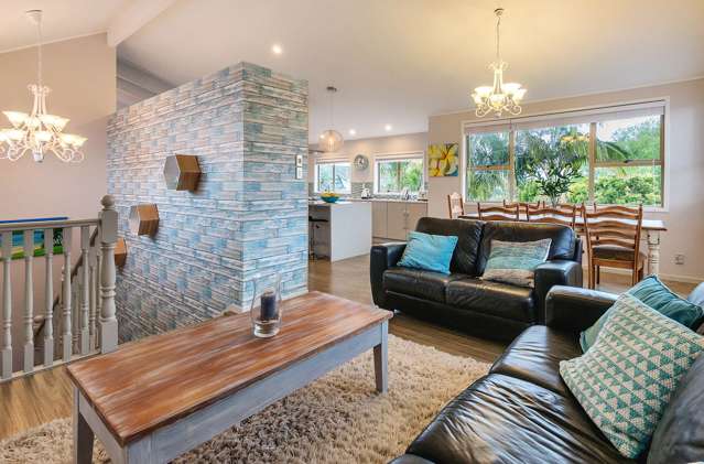 9 Valerie Crescent Okura_3