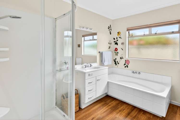 13 Aintree Place Taradale_12