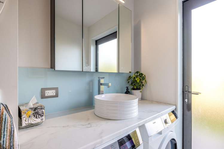 385 Sea View Road Onetangi_29