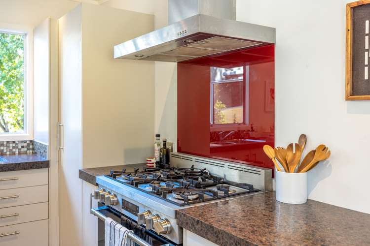 39 Tetley Road Surfdale_17