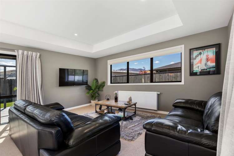 29 Myles Way Lower Shotover_5