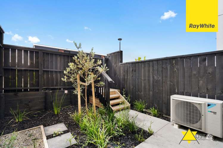 29 Oranga Drive Westgate_10