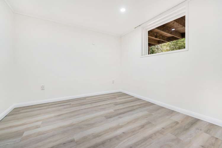 13 Bond Crescent Forrest Hill_20