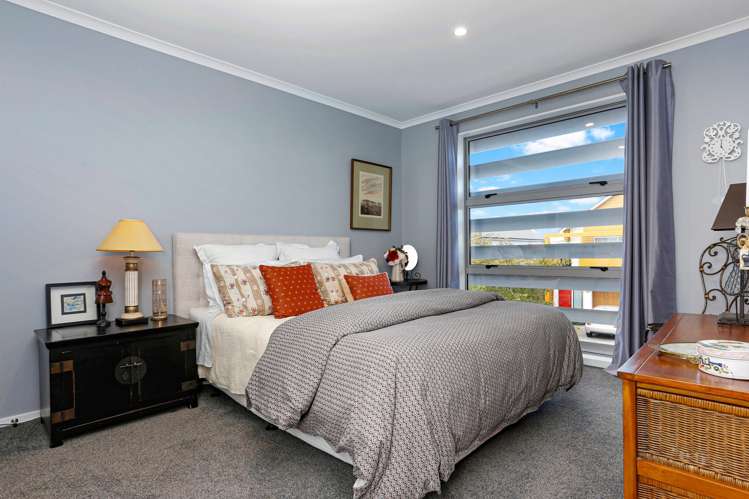 2 Station Street Hobsonville_14