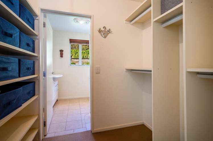 4 Zeehaen Place Britannia Heights_19