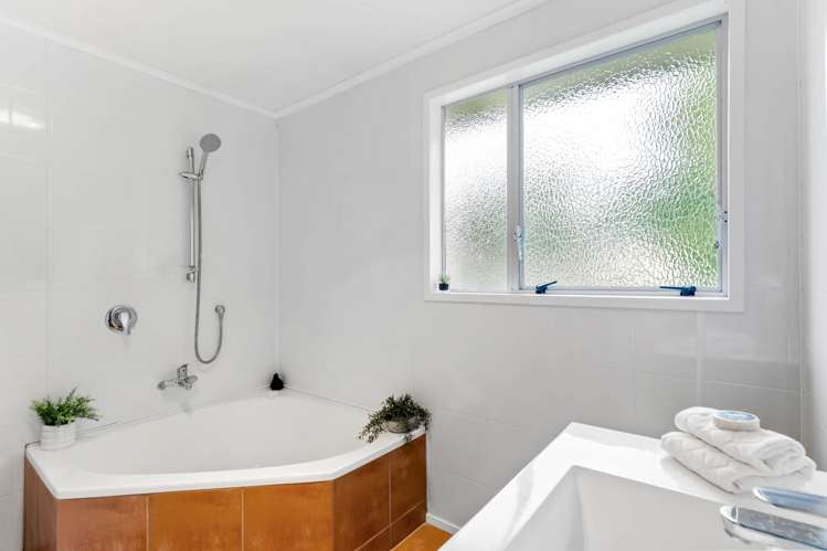 14 Kallista Place Browns Bay_14
