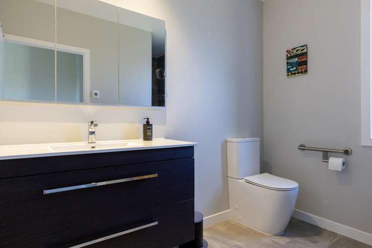 6 Sorrento Drive Rangatira Park_22