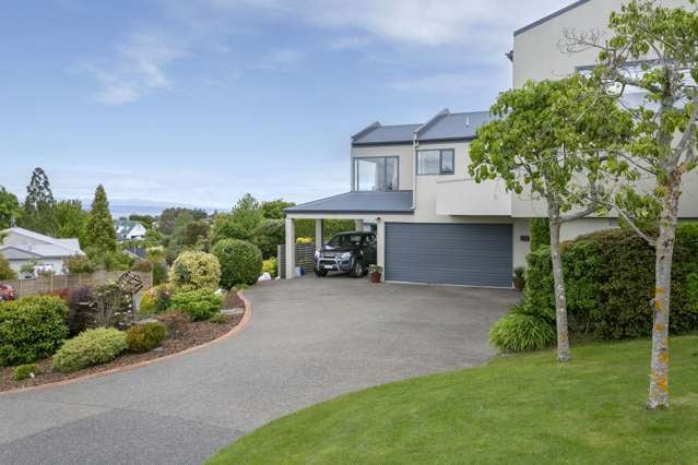 3 Julies Way Rangatira Park_1