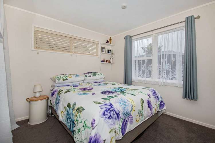 10 Leonard Place Onerahi_10