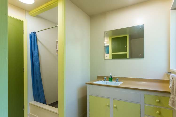 2483 Kenepuru Road Kenepuru Sound_9