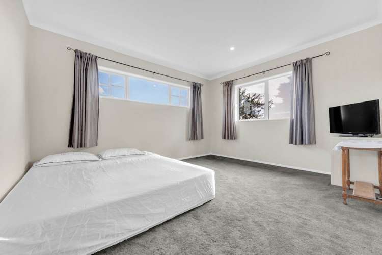 17 Ballindrait Drive Flat Bush_16