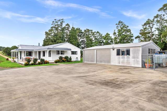 2006A State Highway 1 Whakapara_1