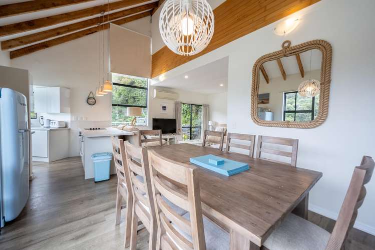 79 Tikao Bay Road Wainui_6