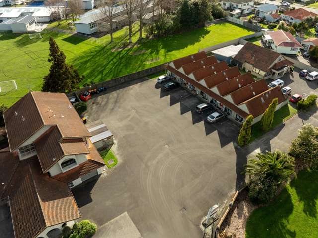 665I/665M Pioneer Highway Highbury_2