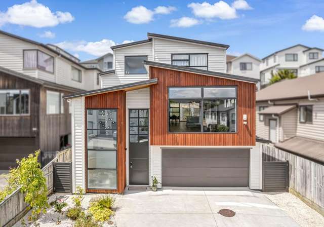 Spacious, Low-Maintenance Family Gem in Long Bay