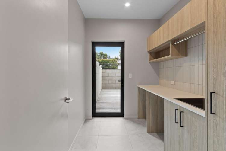 14 Galbraith Avenue 3283_22