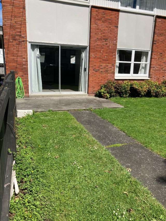 2/44 Wellington Street 1074_1