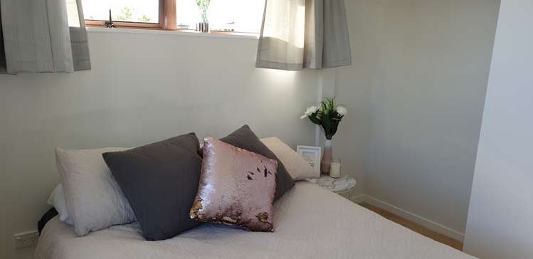 3 Quinn Grove Porirua East_12