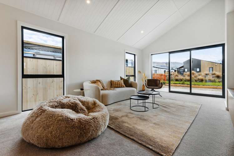 49 Vintage Street Cromwell_17