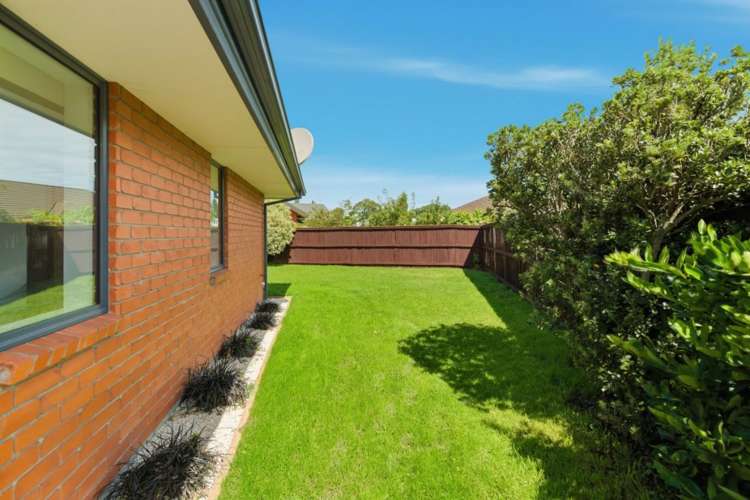 278 Southfield Drive Lincoln_25