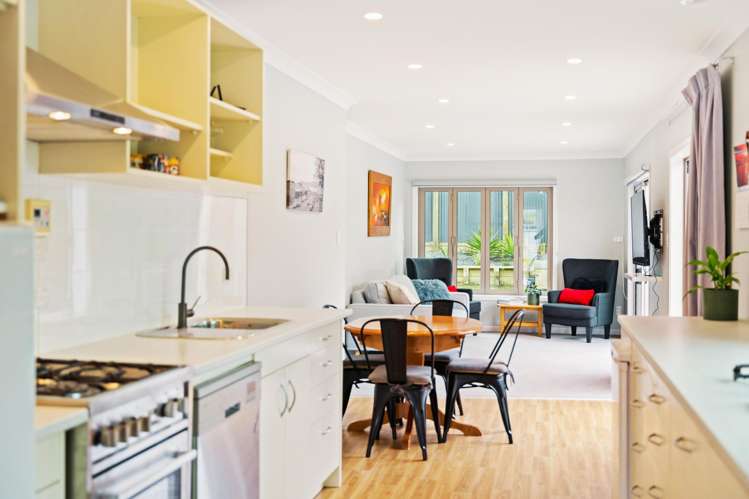 50 Seaview Road Paraparaumu Beach_11