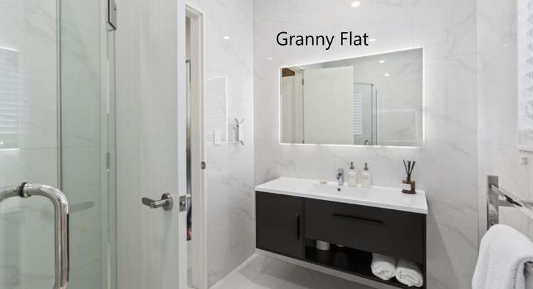 3 Paige Road Orewa_24