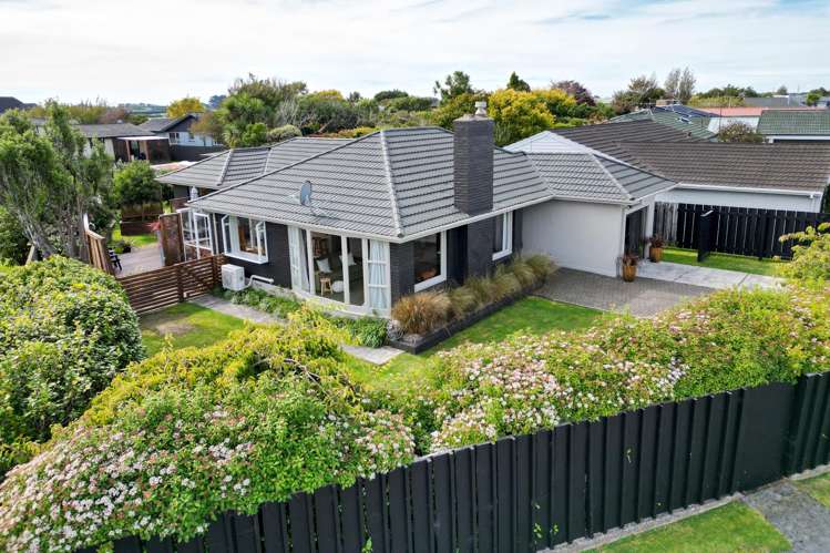 28 Cruickshank Crescent_0