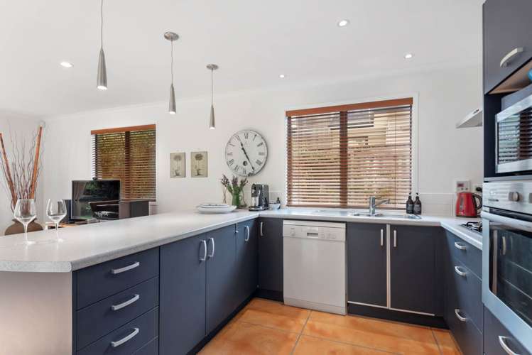 23 Newbury Place Schnapper Rock_8