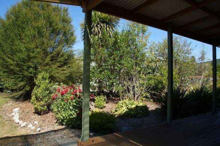 24 Conlon Street Reefton_5