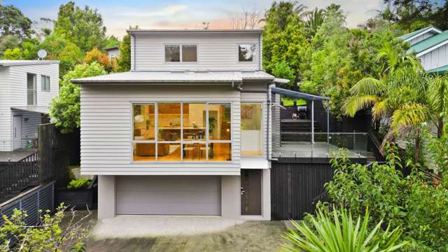 25c Marina Road Torbay_1