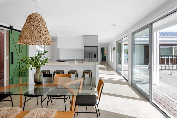 77 Alan Livingston Drive Cambridge_24