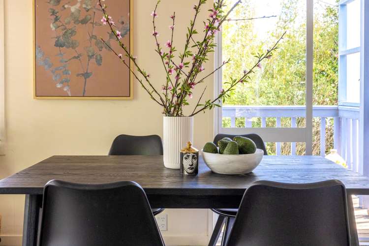 31 Putiki Road Ostend_5