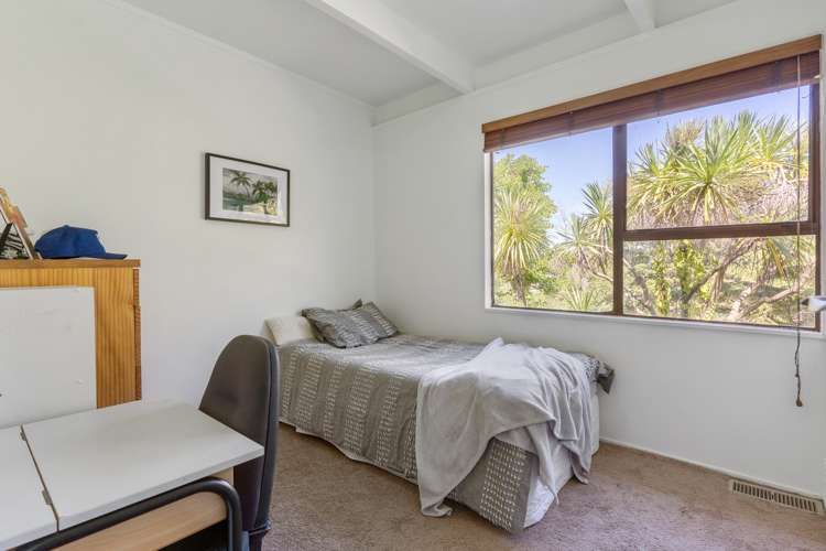 24 Ragley Street Titirangi_11