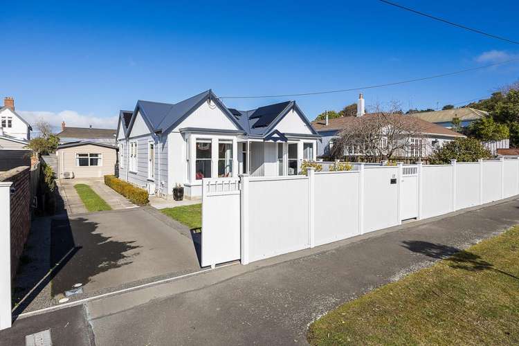 17 Sandringham Street Saint Clair_23