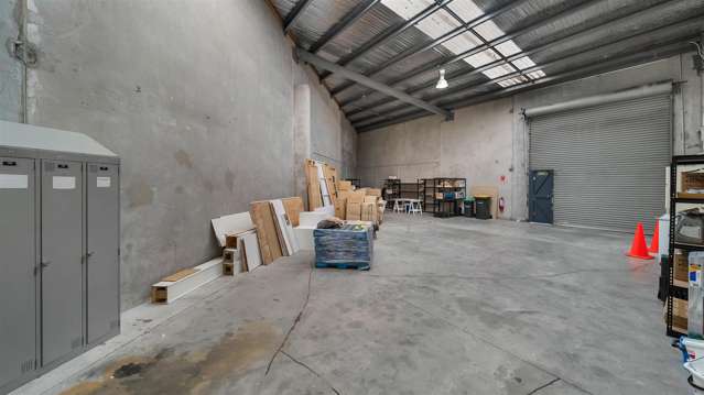 Unit 9, 44 Clarence Street South Addington_3