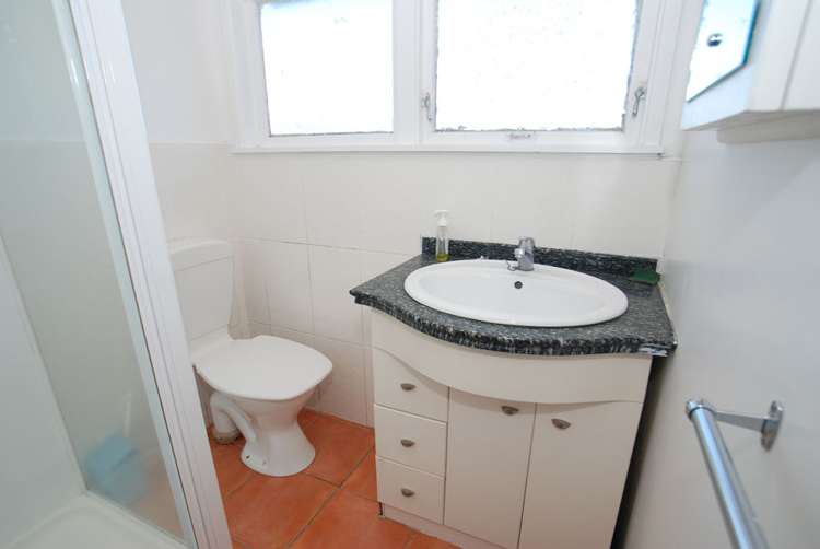 152 Lake Road Belmont_9