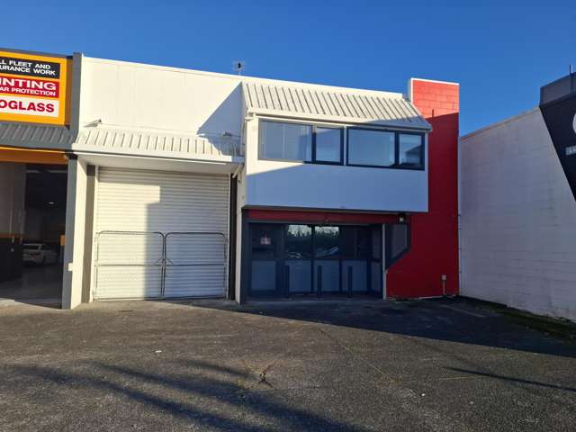B/7 Waipareira Avenue Henderson North_2