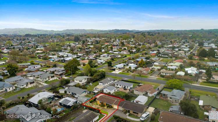 6 Conrad Place Leamington_18