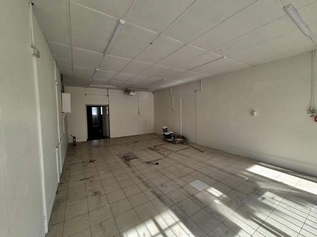 266 West Coast Road Glen Eden_4