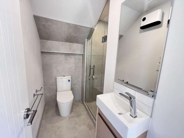 17 Monstedt Terrace Windsor Park_16