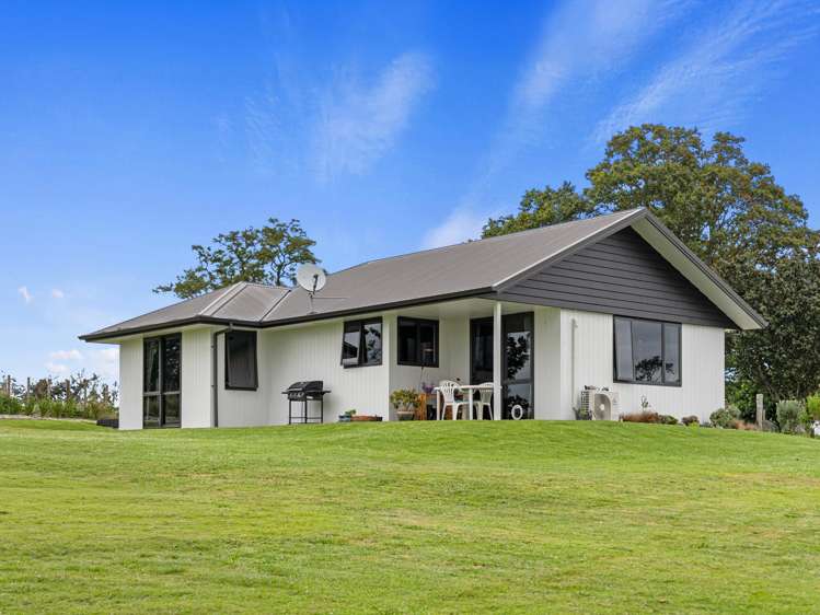 690 Te Kawa Road Te Kawa_2