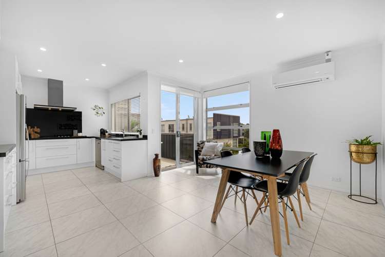 11b Fynes Avenue Stonefields_10