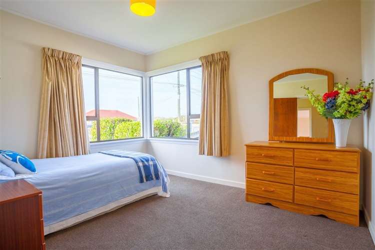 87 Gilberthorpes Road Hei Hei_7