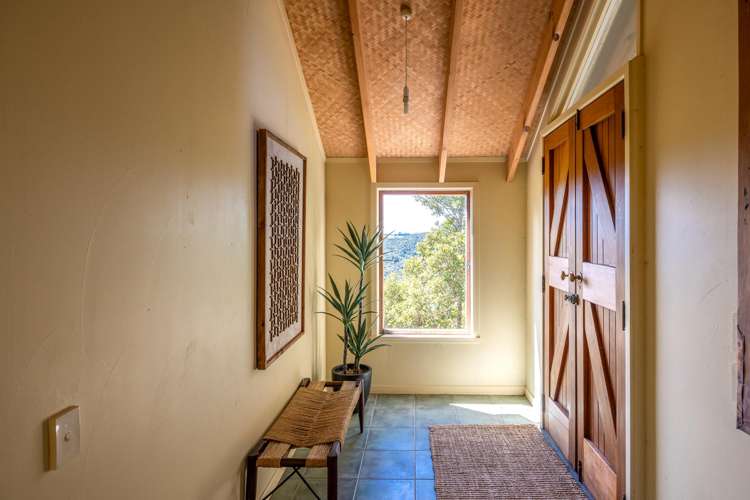 161 Orapiu Road Waiheke Island_12