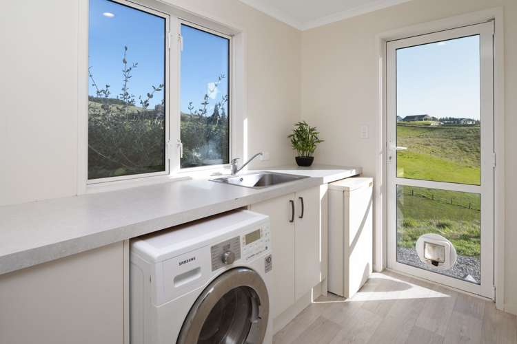 236 Delta Lake Heights Renwick_17