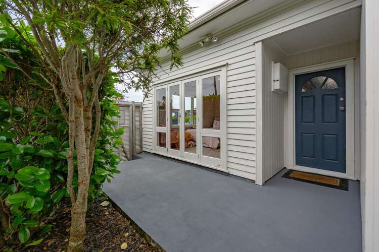 79 Hobsonville Road West Harbour_14