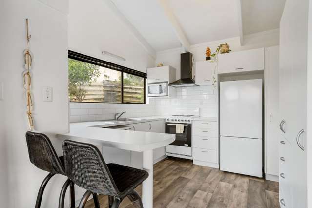 218 The Drive Whangamata_3