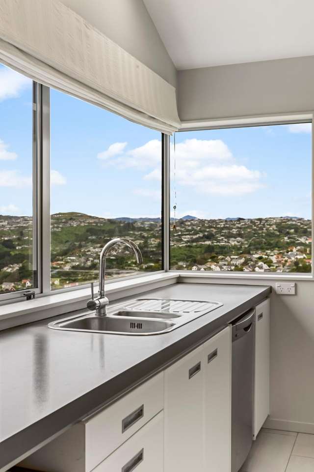 65 Erlestoke Crescent Churton Park_3