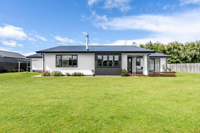 10 Barker Place Waikiwi_1