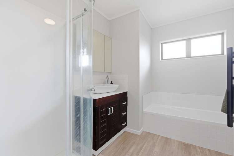53B Meander Drive Welcome Bay_9